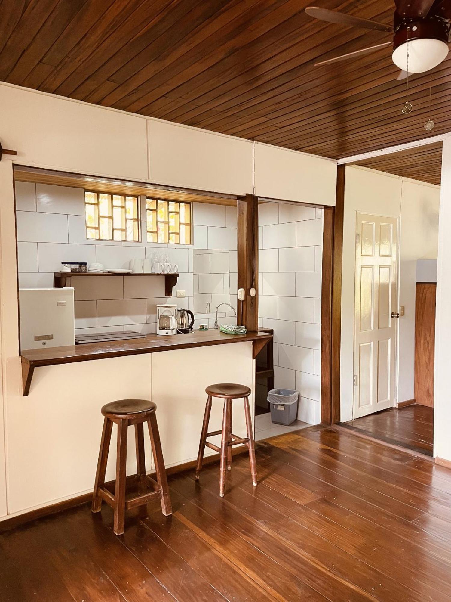 El Clan Hostel Puerto Viejo de Talamanca المظهر الخارجي الصورة