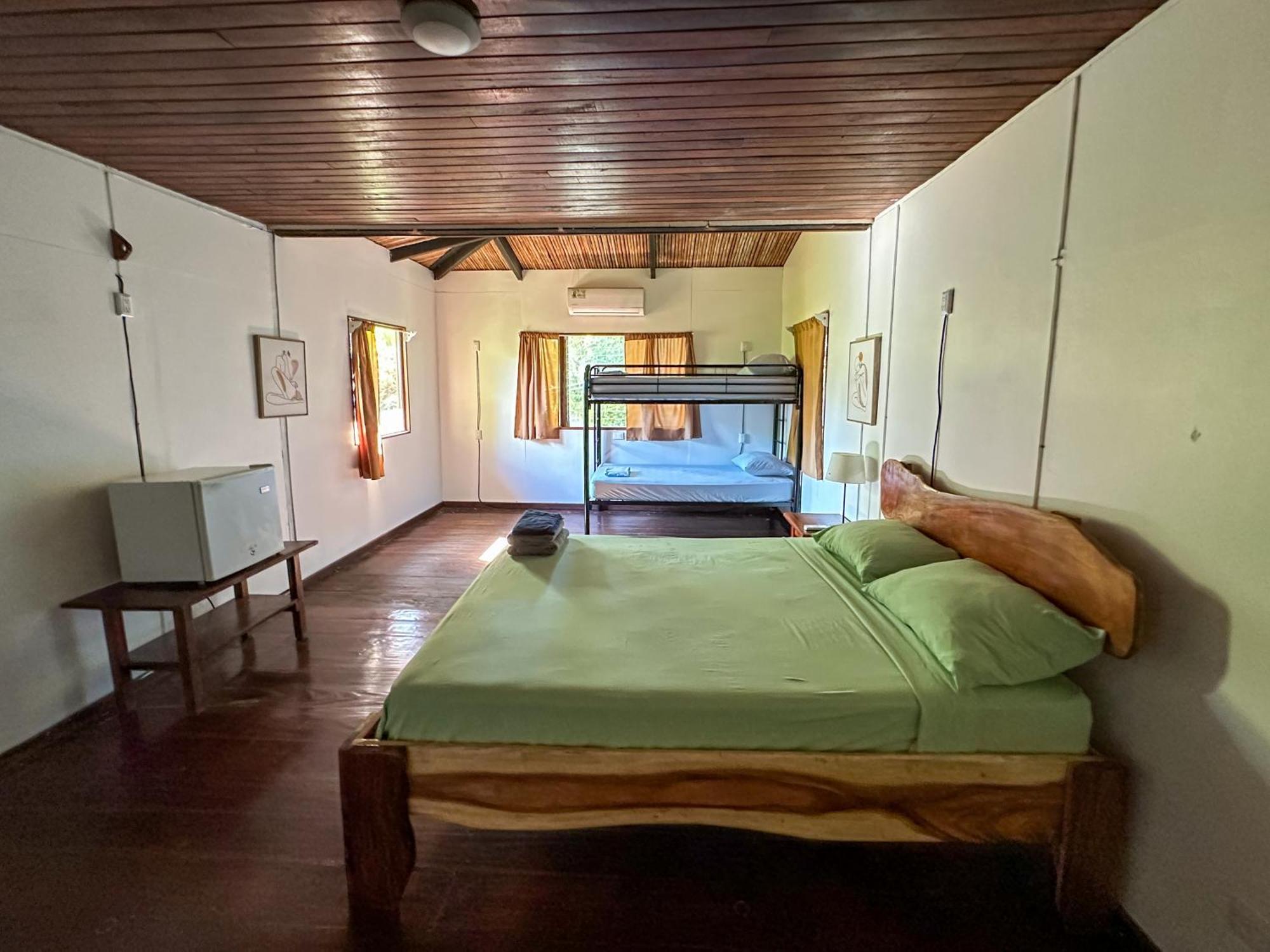 El Clan Hostel Puerto Viejo de Talamanca المظهر الخارجي الصورة